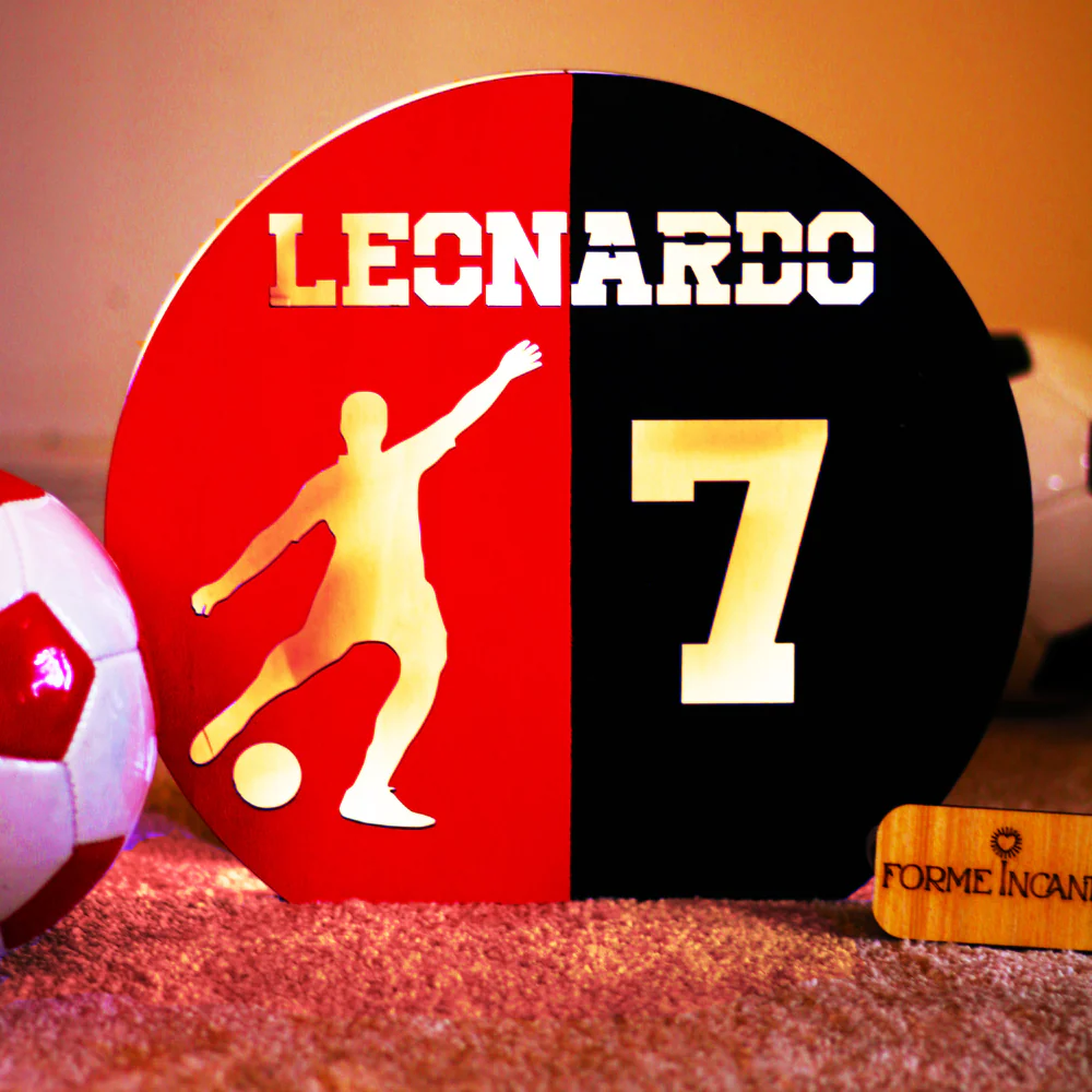 Lampada Tifoso Calcio Personalizzata In Legno - Image 3